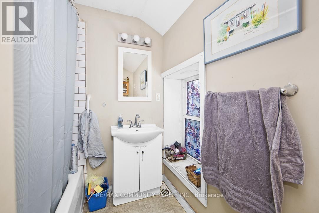 81-83 MOIRA STREET WEST Image 27