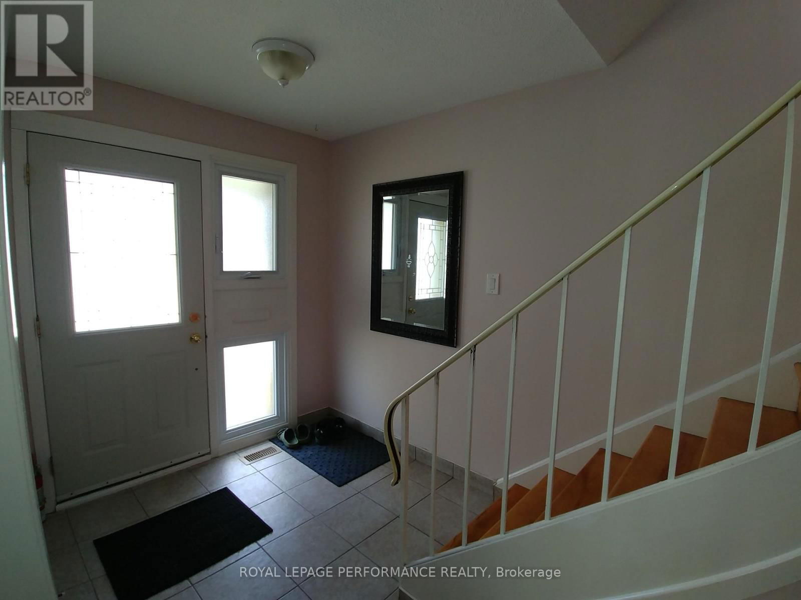 63 - 2063 JASMINE CRESCENT Image 2