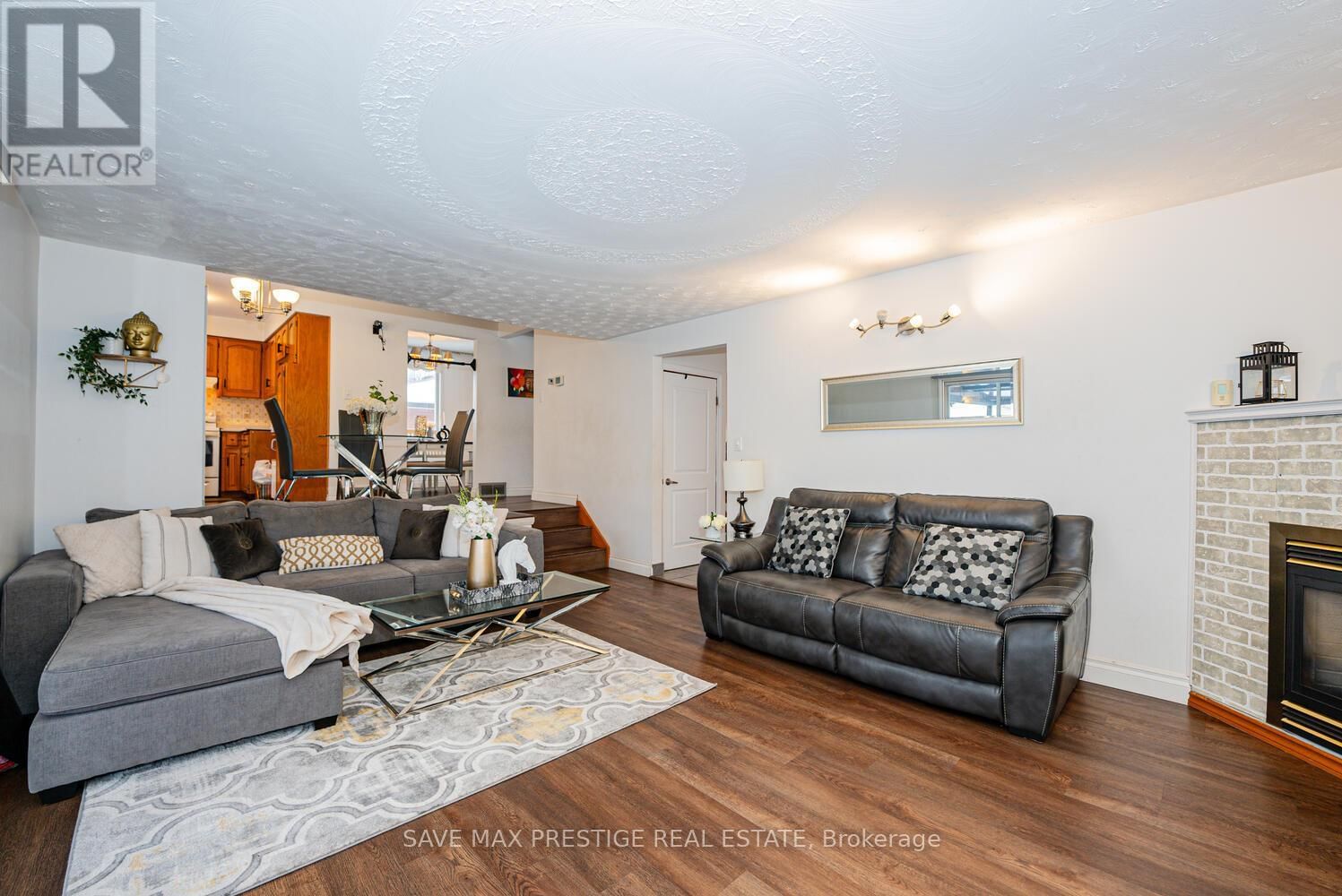 84 WIMBLETON CRESCENT Image 11