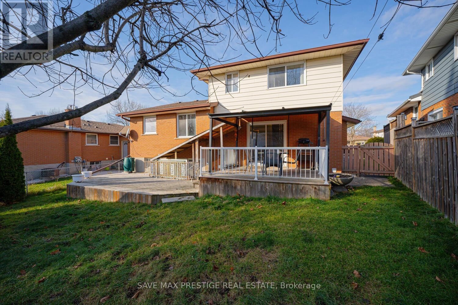 84 WIMBLETON CRESCENT Image 39