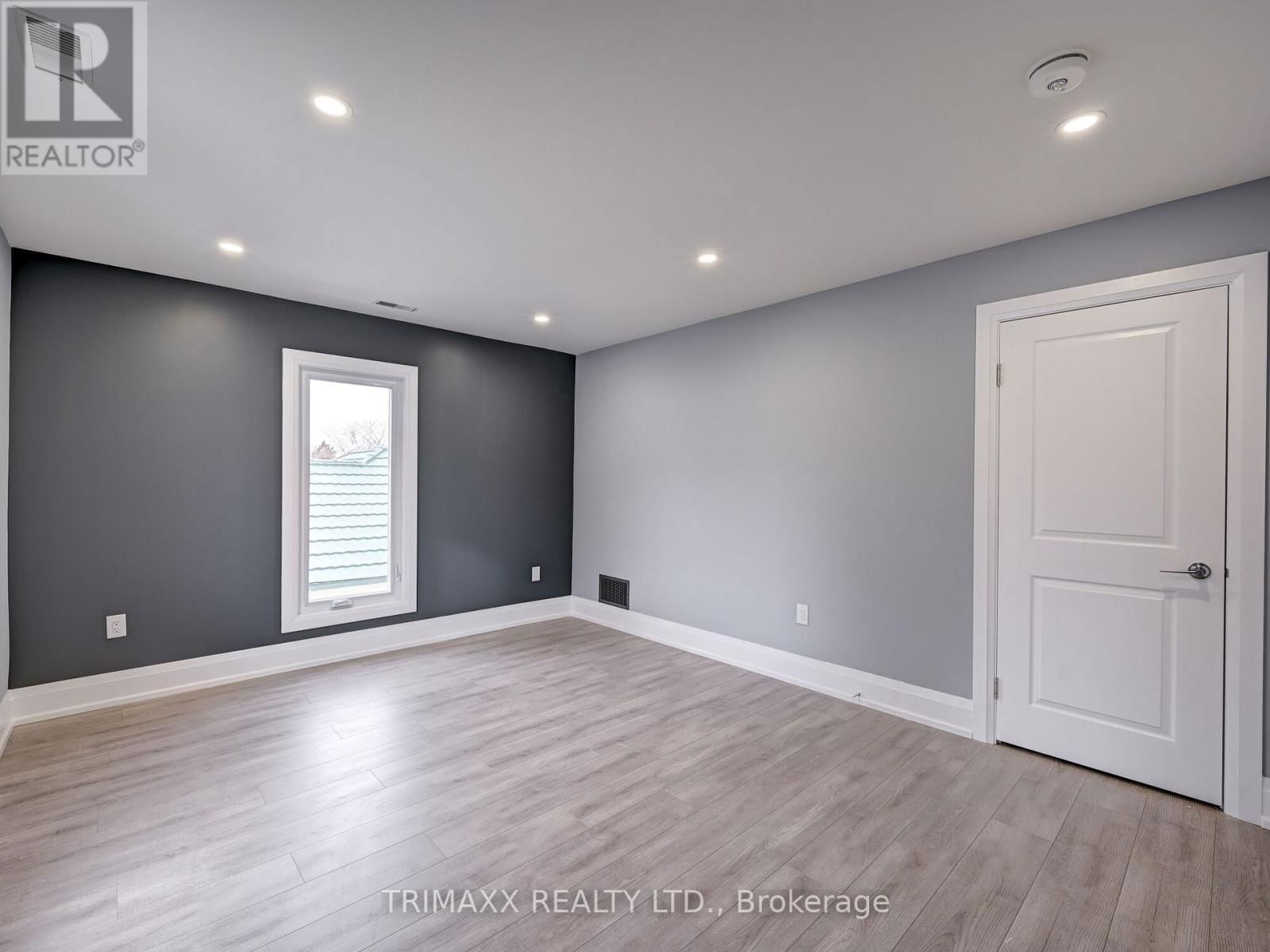 78 LIVINGSTON AVENUE Image 31