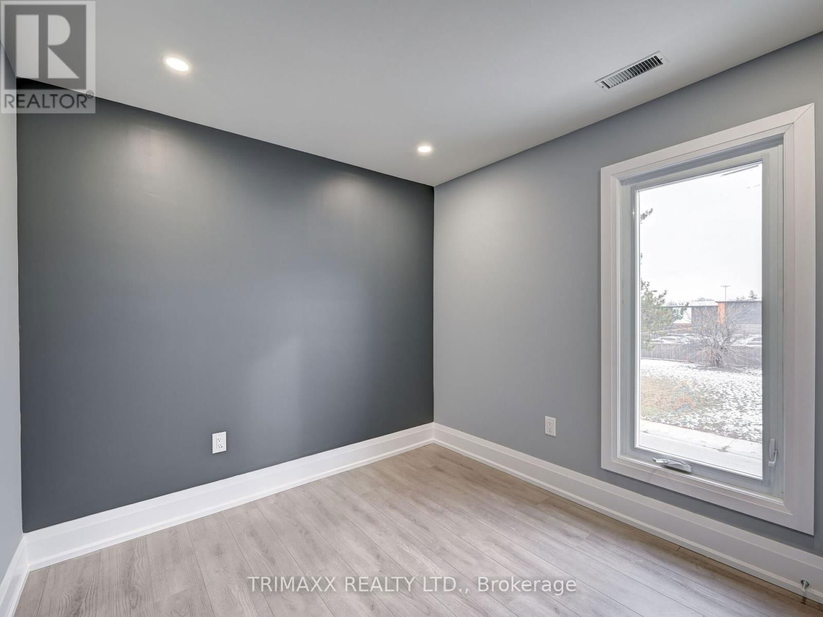 78 LIVINGSTON AVENUE Image 42