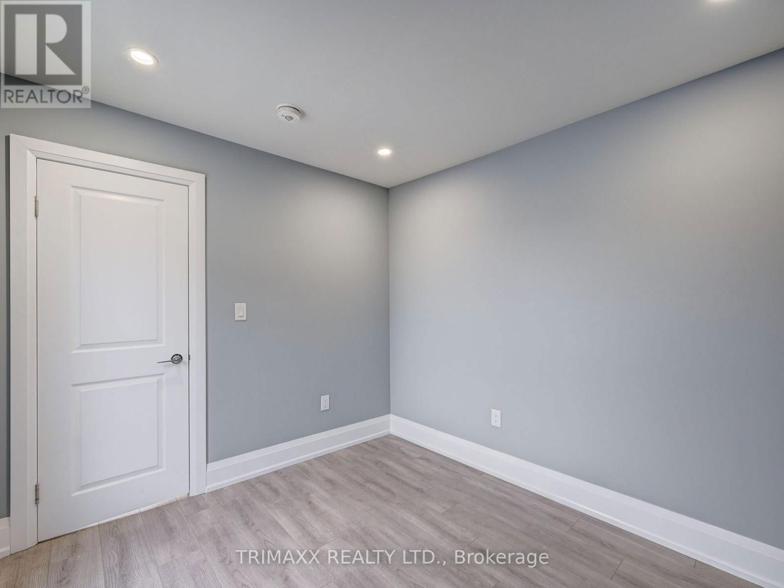 78 LIVINGSTON AVENUE Image 44