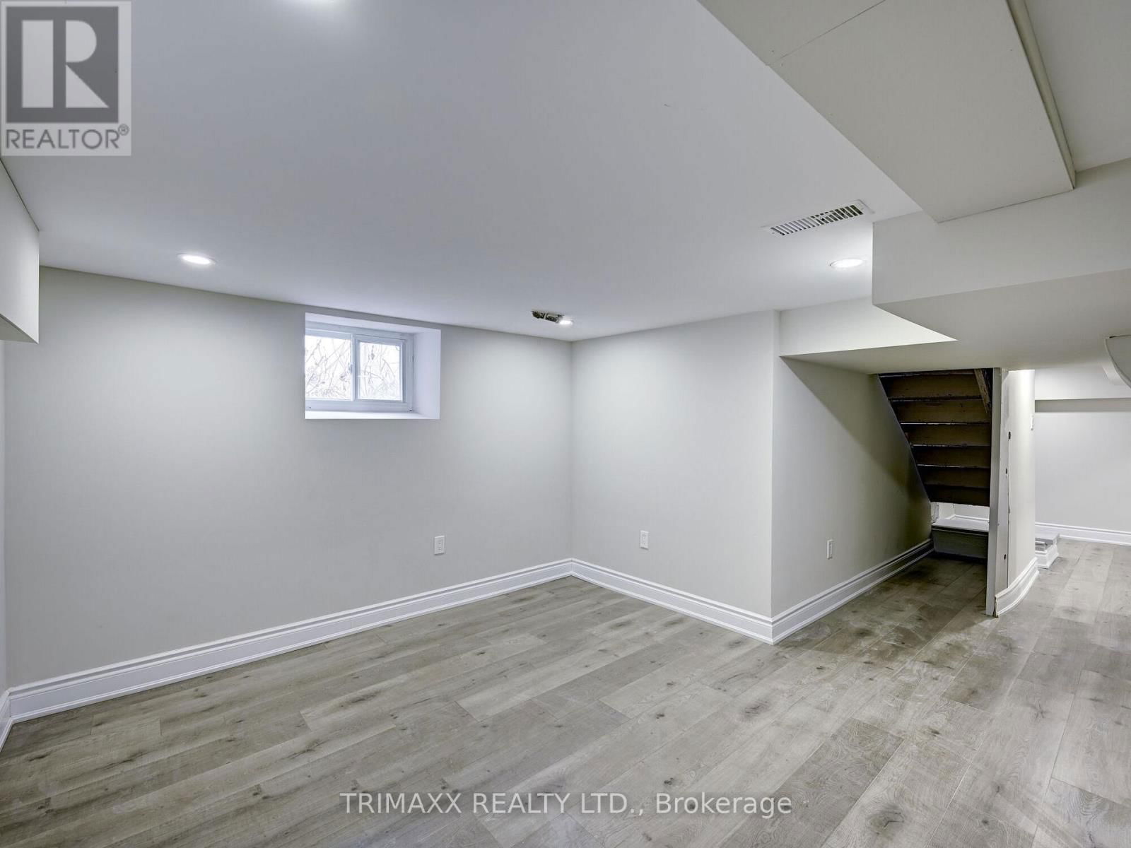 78 LIVINGSTON AVENUE Image 50