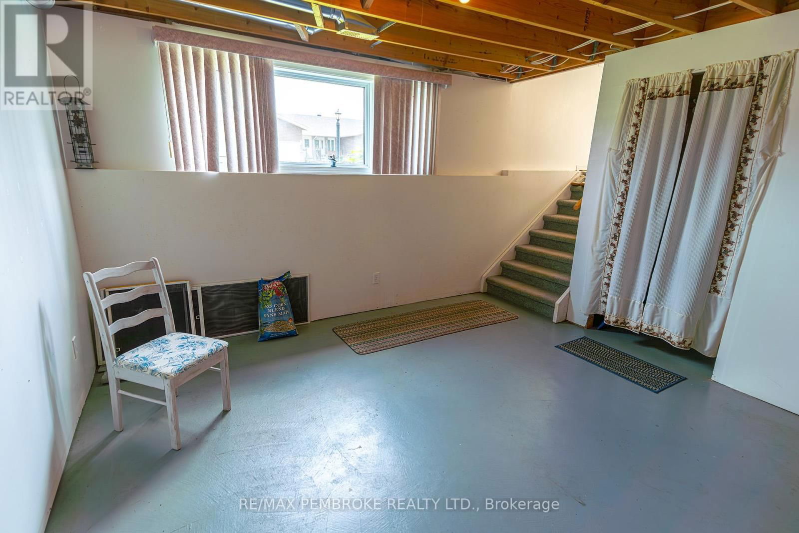 324 MATHESON DRIVE Image 19