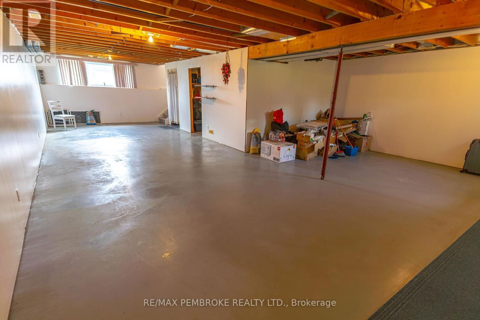 324 MATHESON DRIVE Image 22