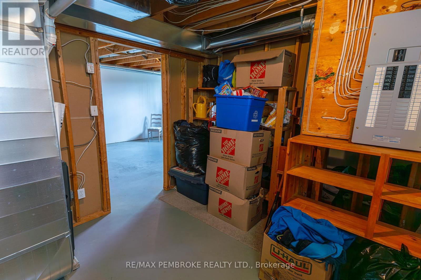 324 MATHESON DRIVE Image 23