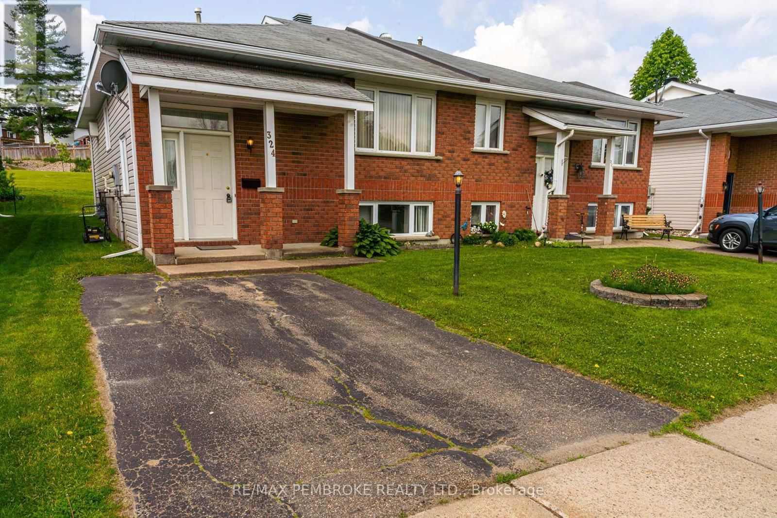 324 MATHESON DRIVE Image 3