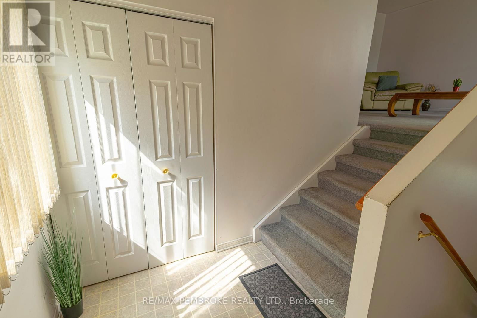 324 MATHESON DRIVE Image 5