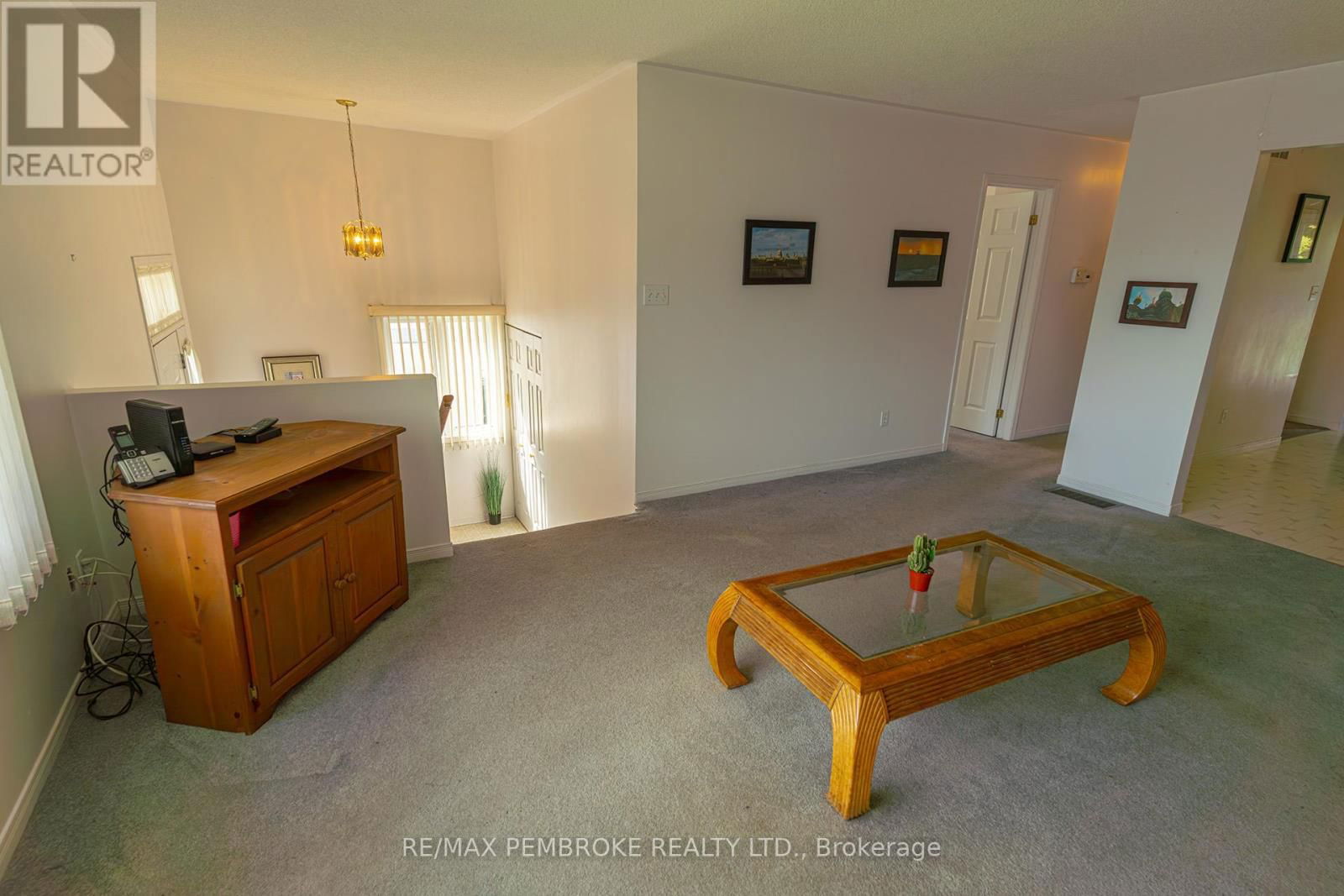 324 MATHESON DRIVE Image 7