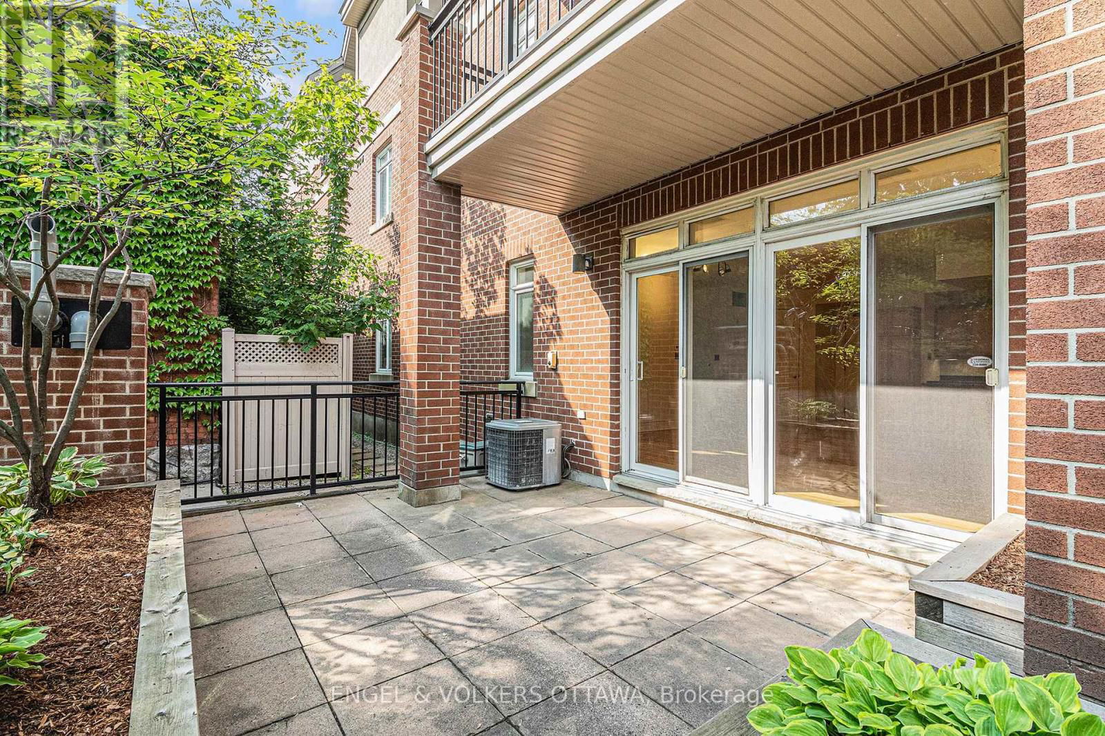 104 - 400 MCLEOD STREET Image 19