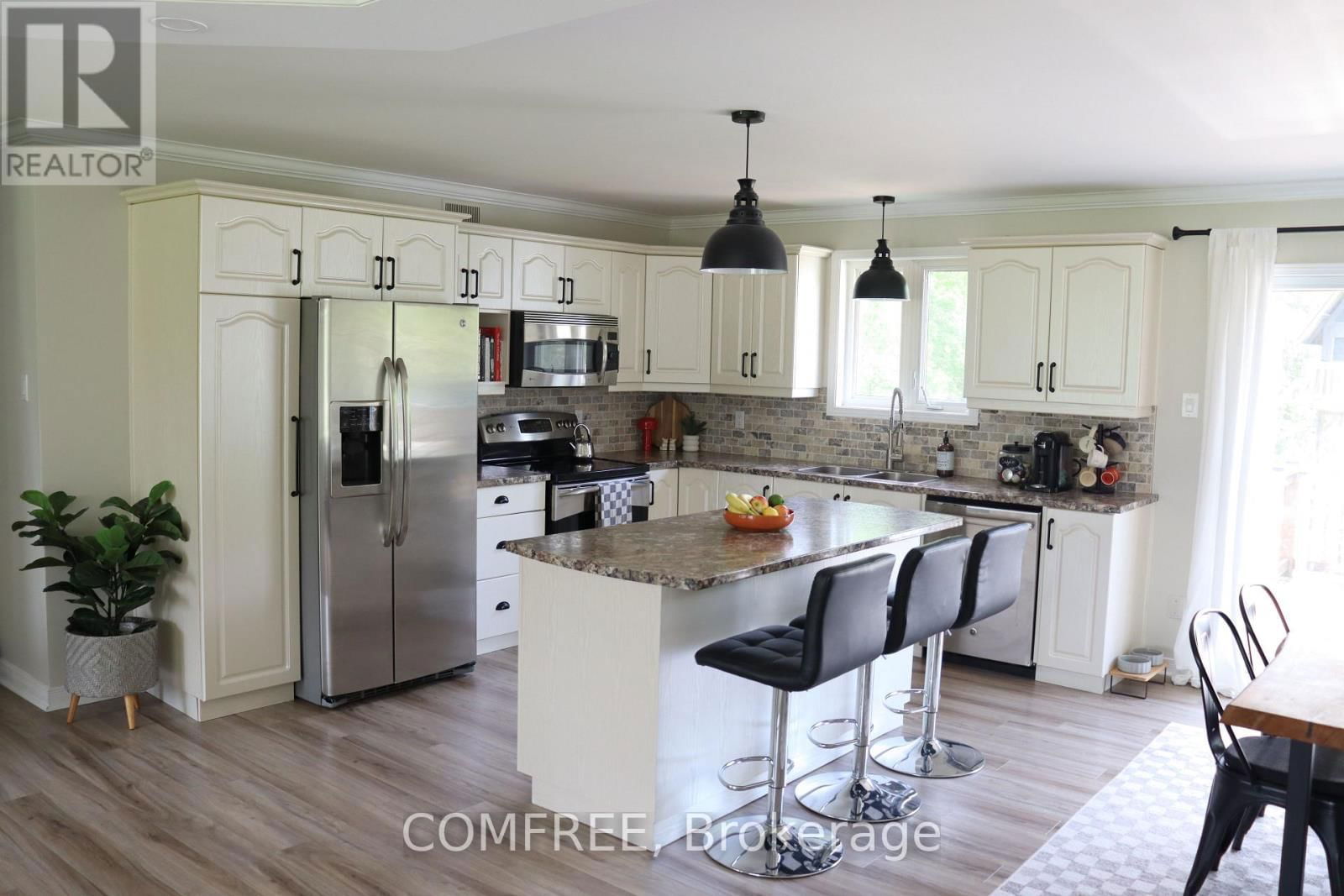 1145 DU GOLF ROAD Image 12