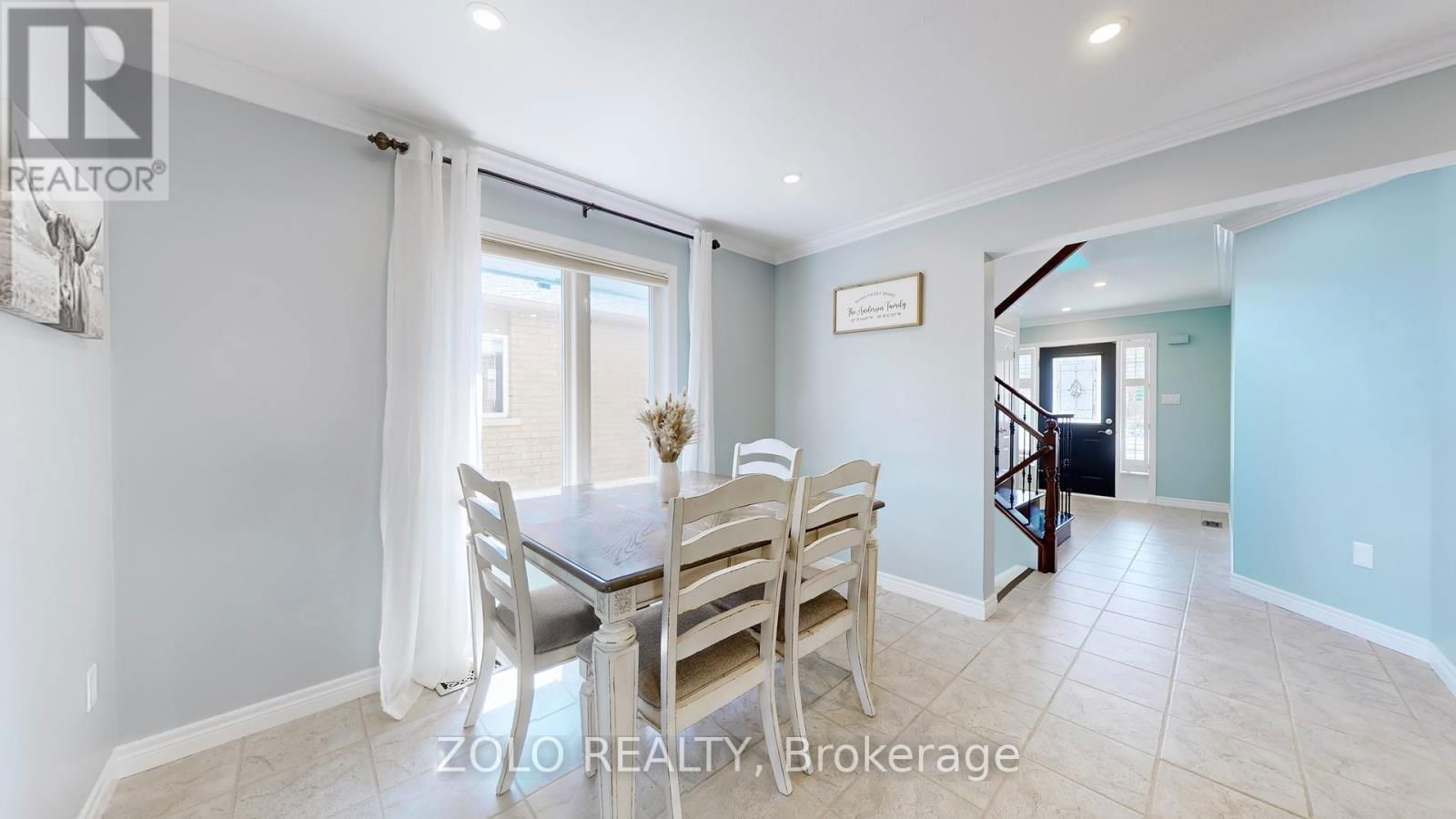 7 VIDAL COURT Image 12