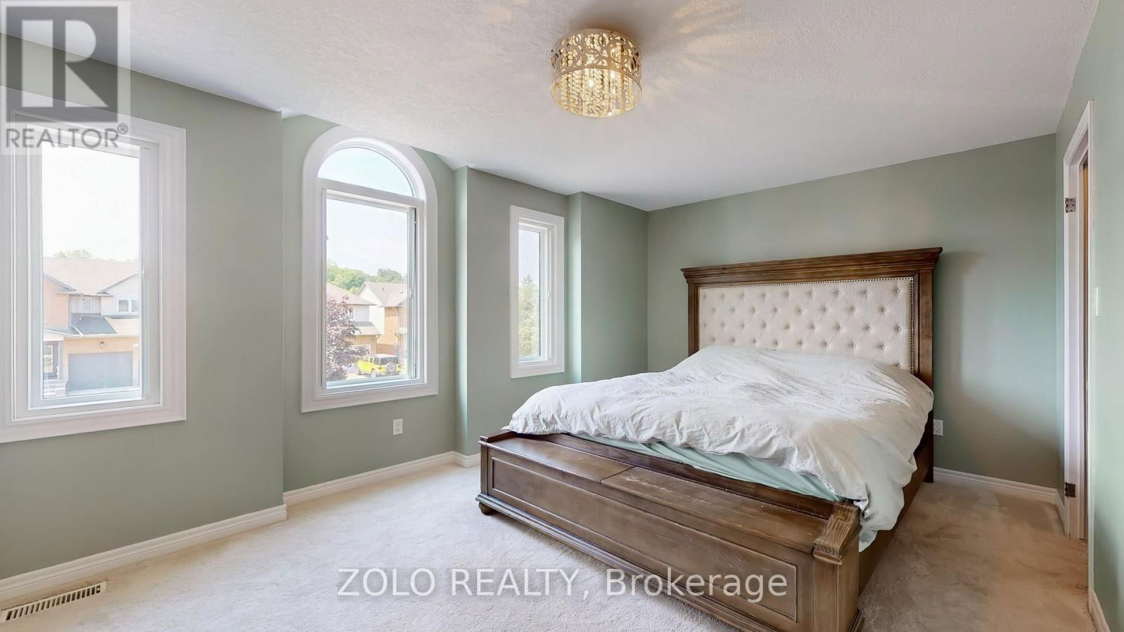 7 VIDAL COURT Image 20