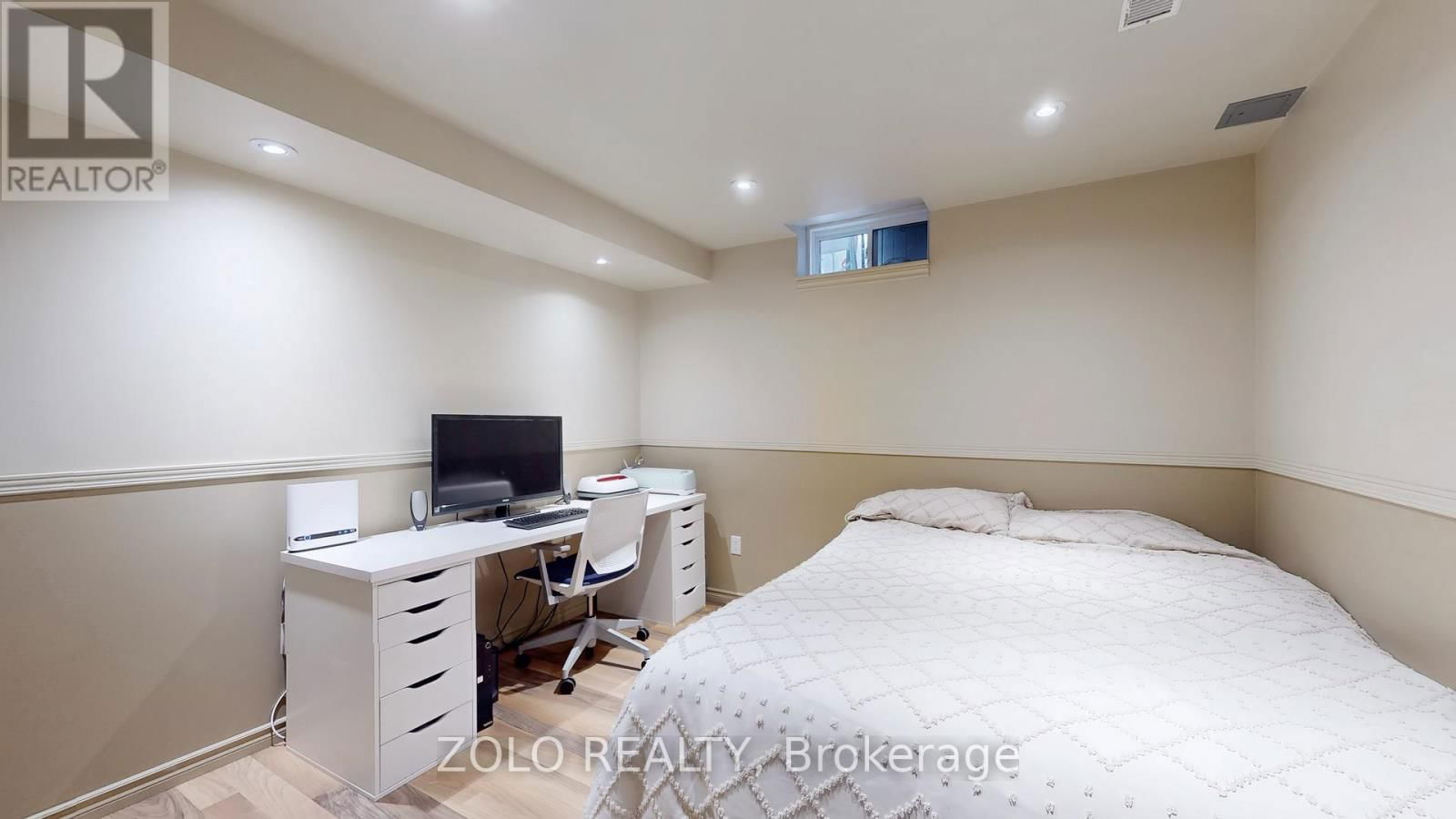 7 VIDAL COURT Image 34
