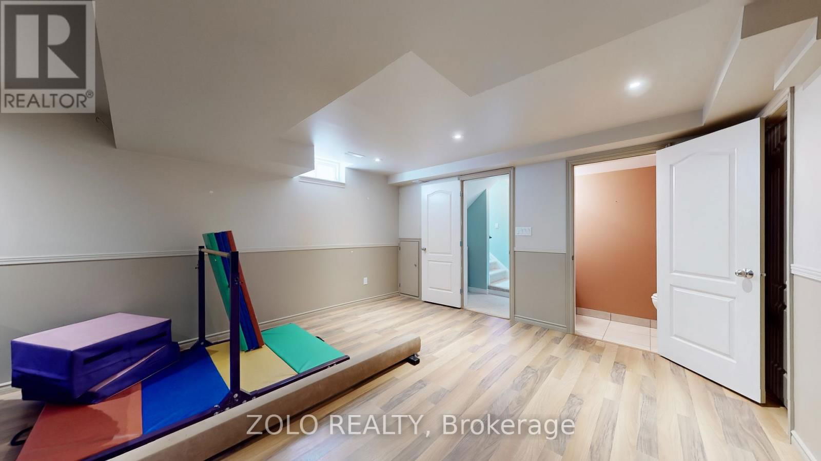 7 VIDAL COURT Image 38