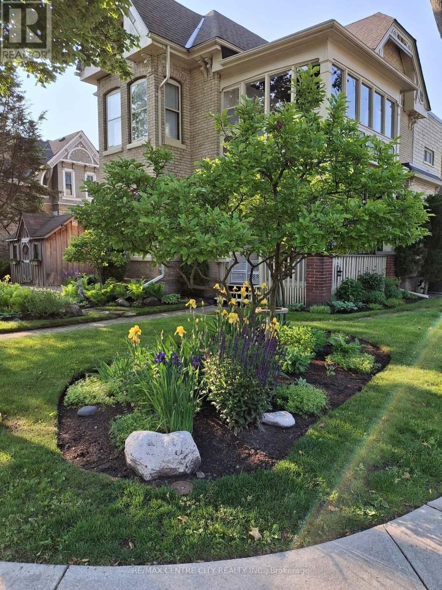 65 BRUCE STREET Image 1