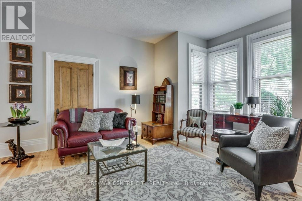 65 BRUCE STREET Image 12