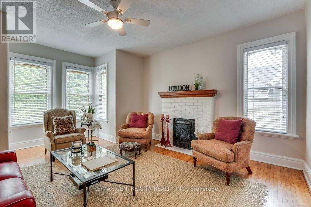 65 BRUCE STREET Image 24