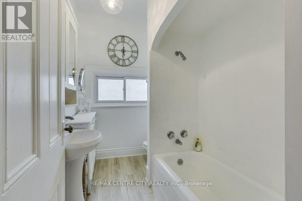 65 BRUCE STREET Image 31