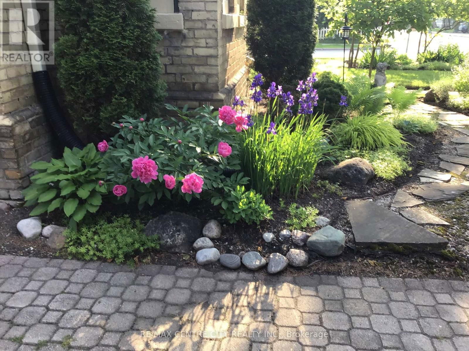 65 BRUCE STREET Image 5