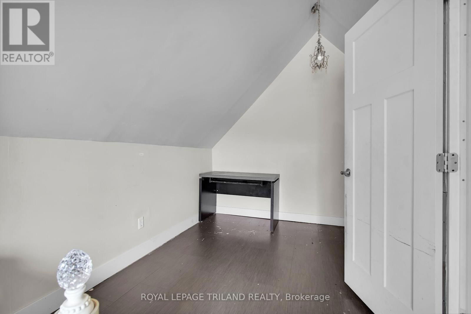 154 JOHN STREET Image 24