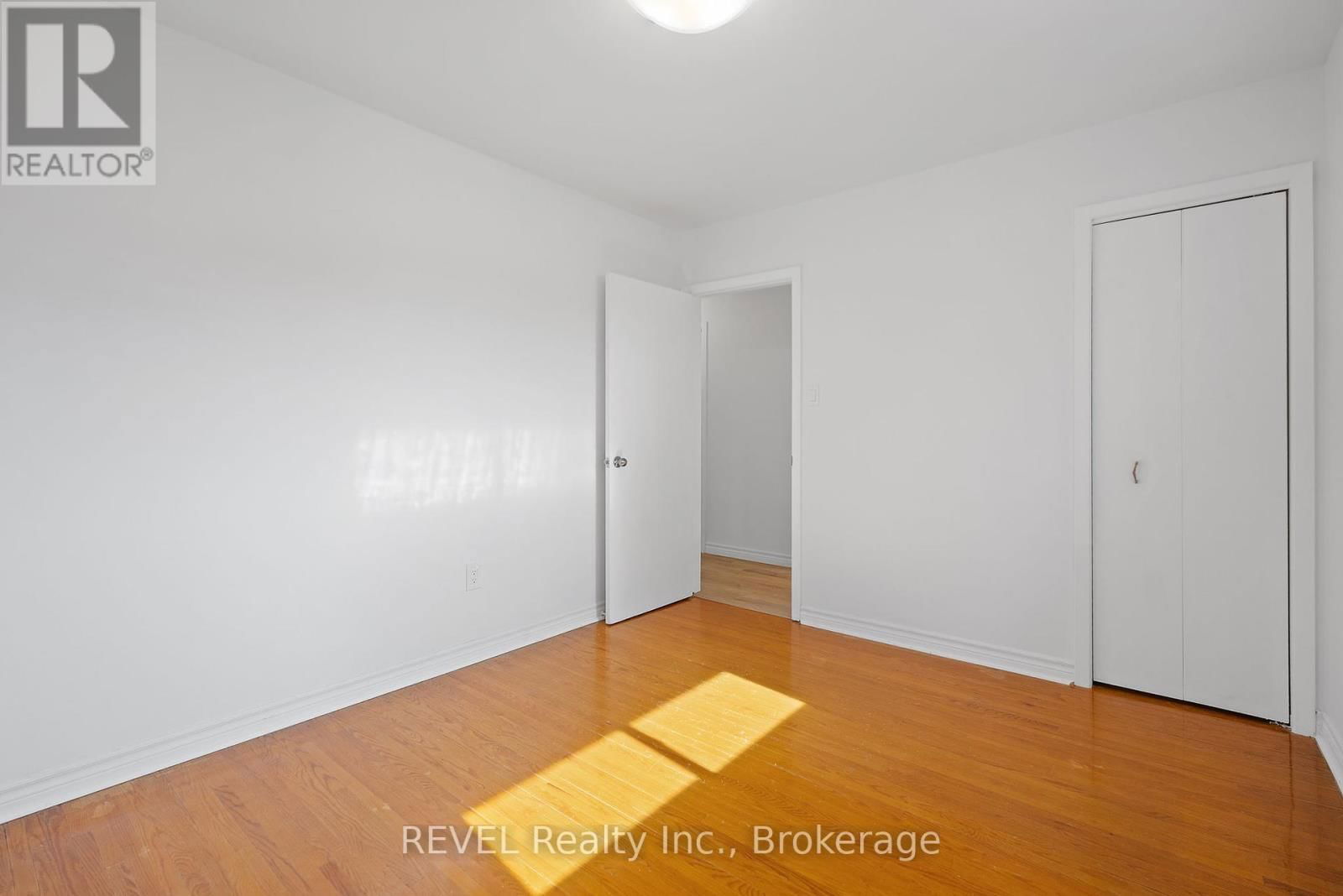 62 ST GEORGE STREET Image 14