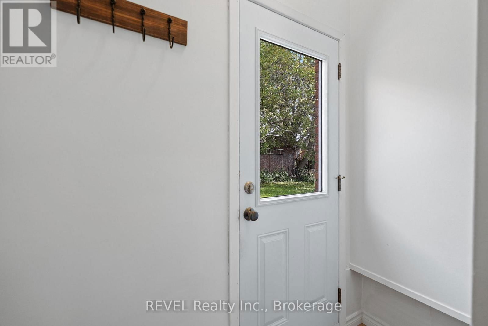 62 ST GEORGE STREET Image 21