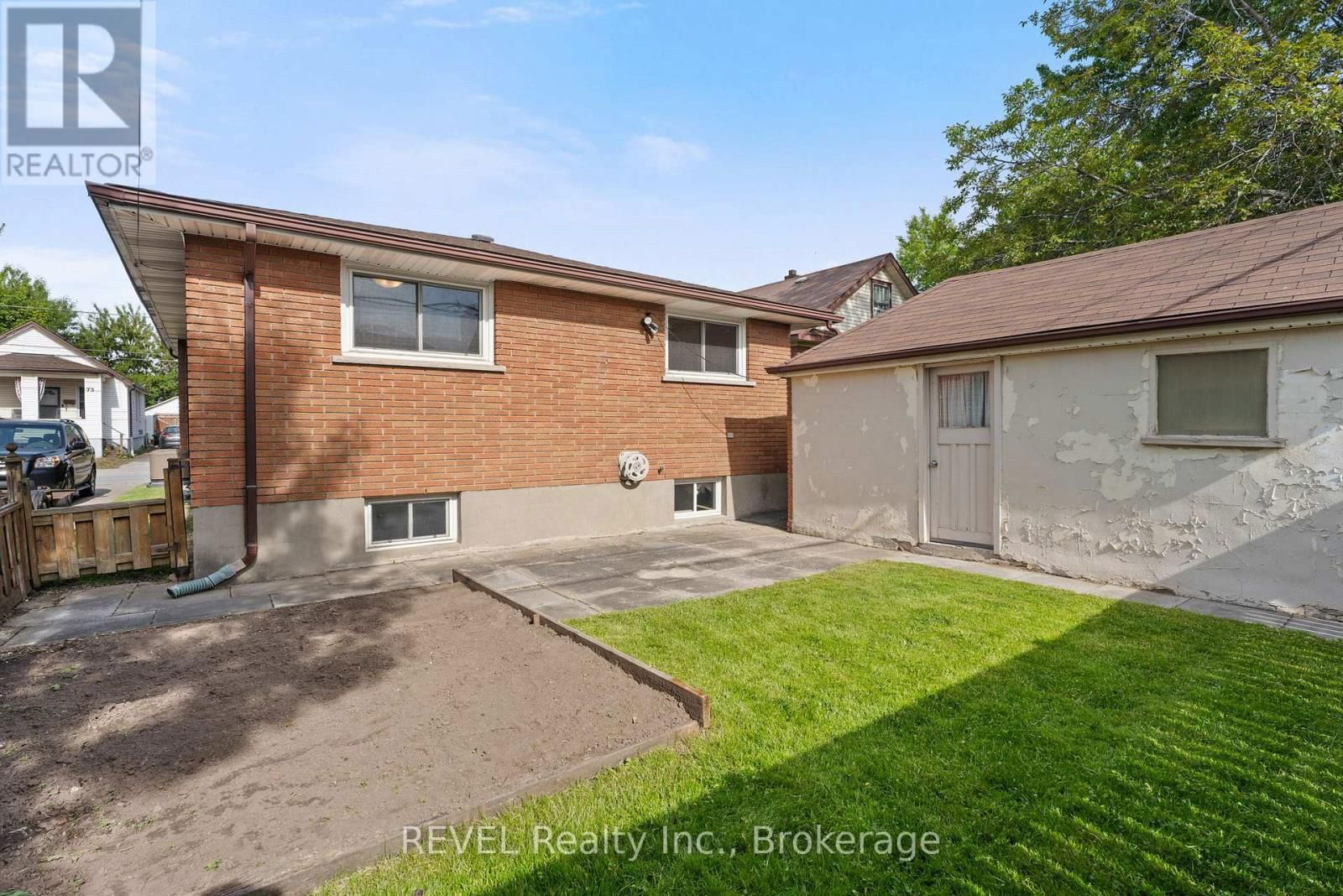 62 ST GEORGE STREET Image 26