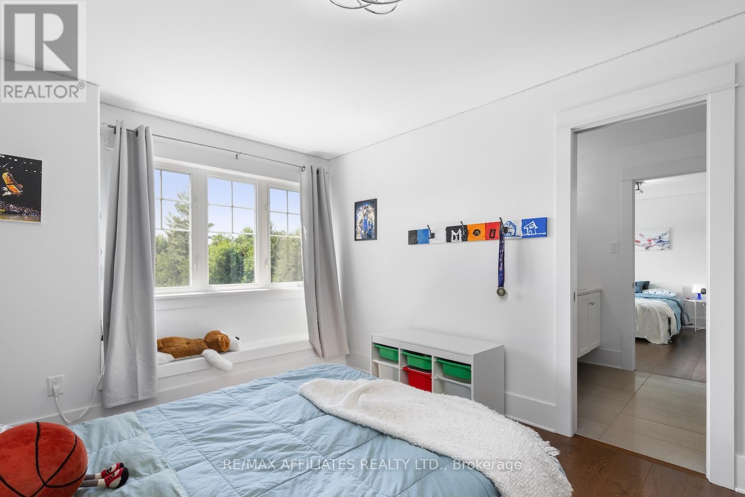 108 DENISE CRESCENT Image 34