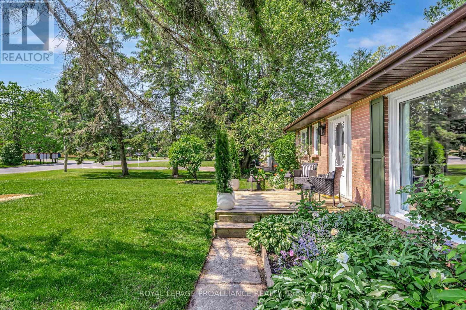6 BAYSIDE DRIVE Image 5