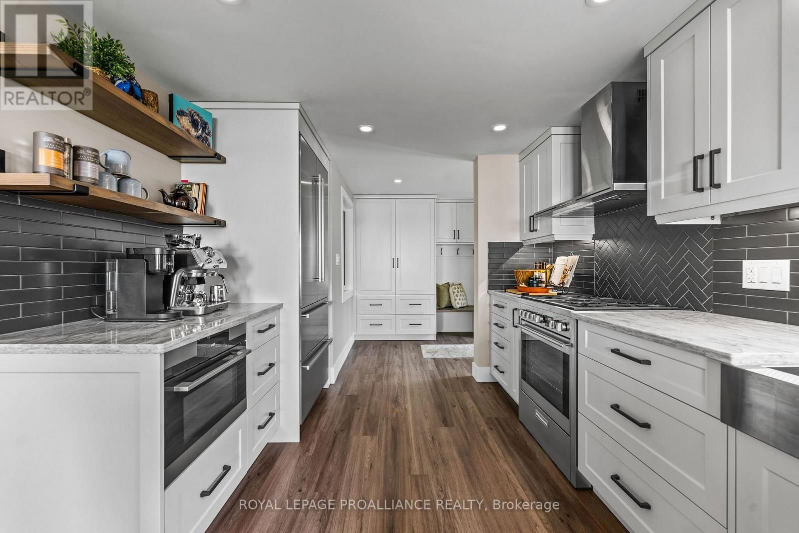 52C LODGE ROAD Image 12