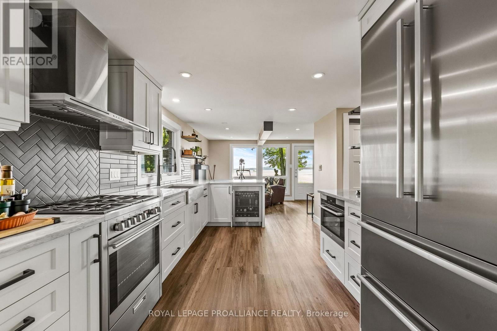 52C LODGE ROAD Image 13