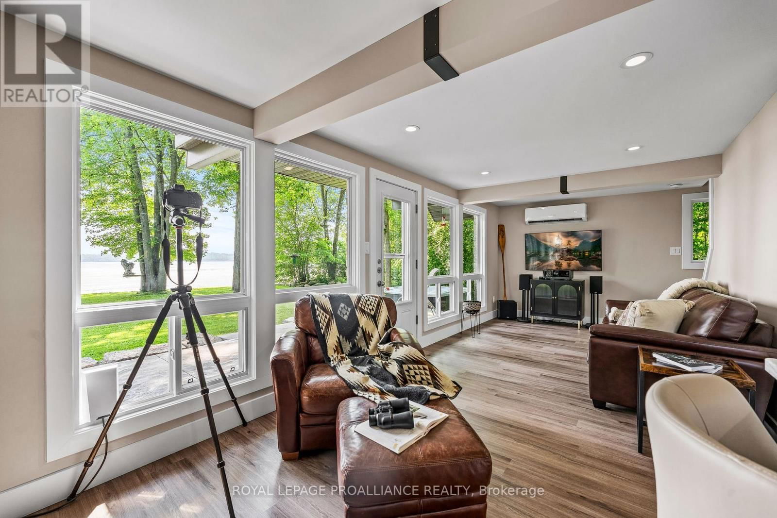 52C LODGE ROAD Image 18