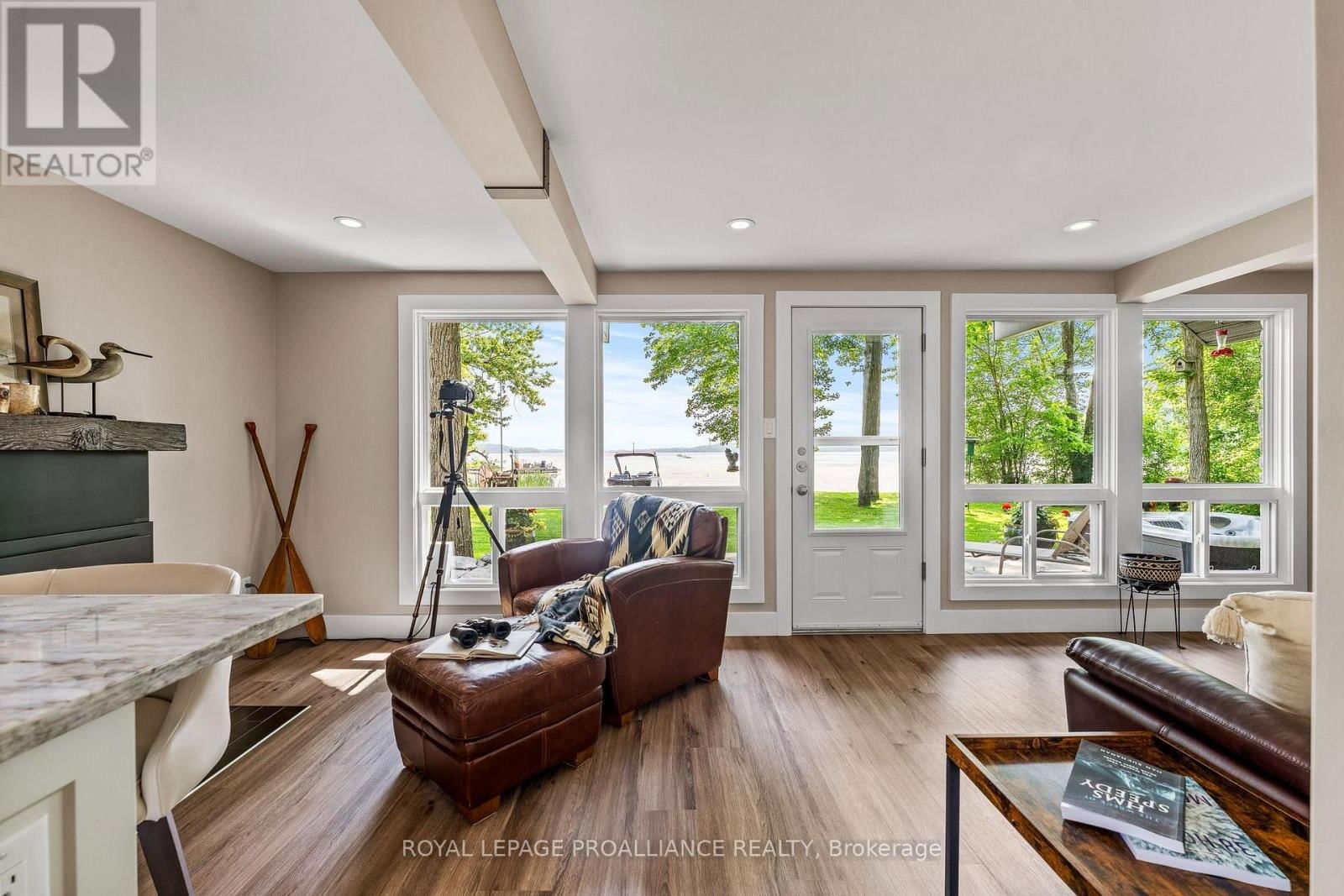 52C LODGE ROAD Image 20