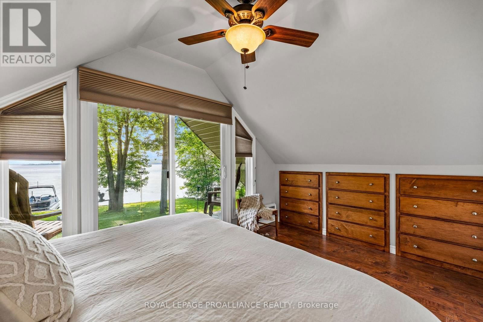 52C LODGE ROAD Image 23