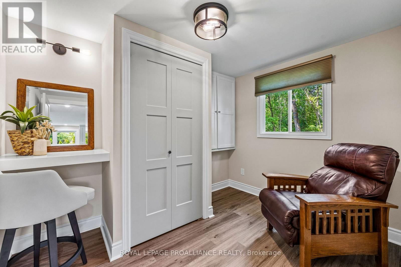 52C LODGE ROAD Image 26