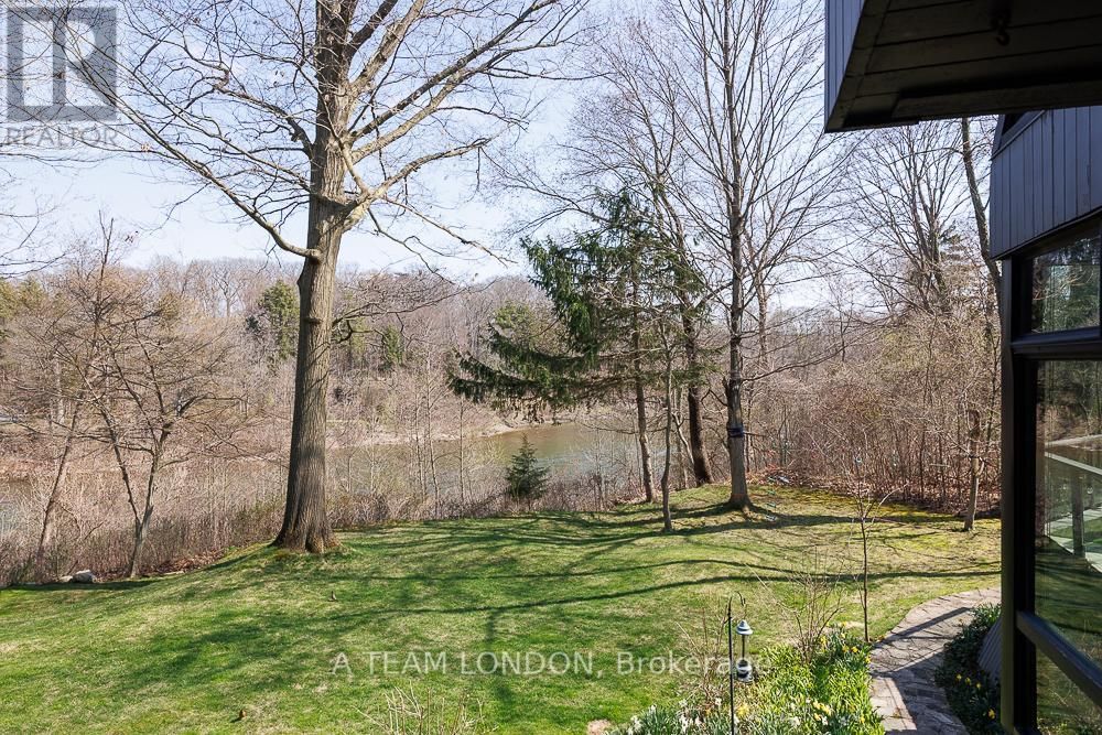 763 CLEARVIEW CRESCENT Image 3
