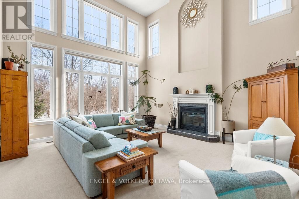 7 KNOTWOOD COURT Image 13