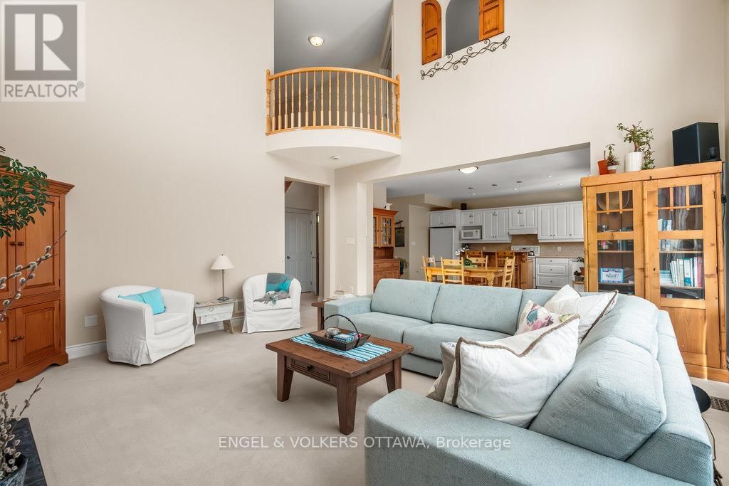 7 KNOTWOOD COURT Image 15