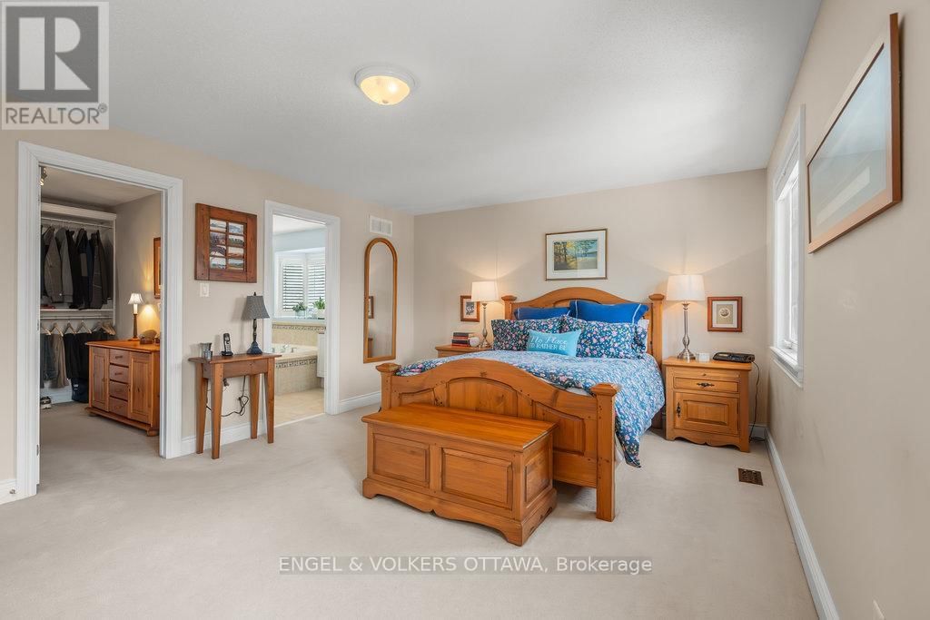 7 KNOTWOOD COURT Image 19