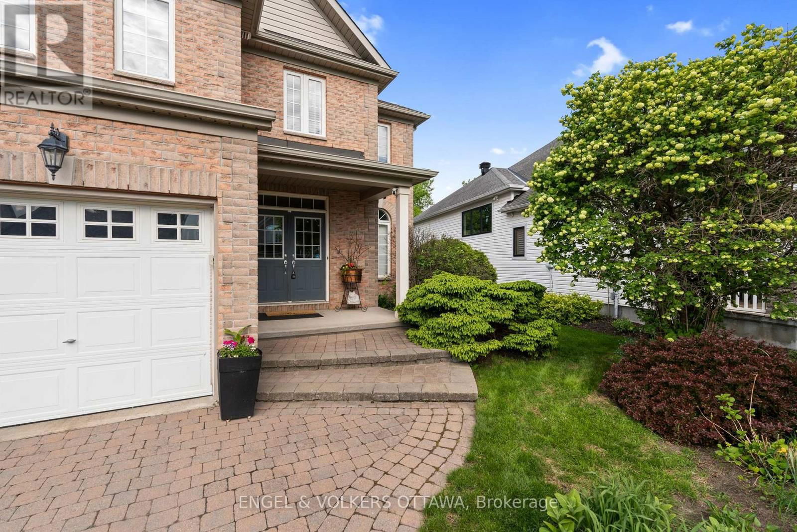 7 KNOTWOOD COURT Image 2