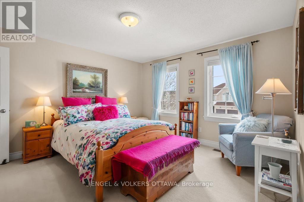 7 KNOTWOOD COURT Image 22
