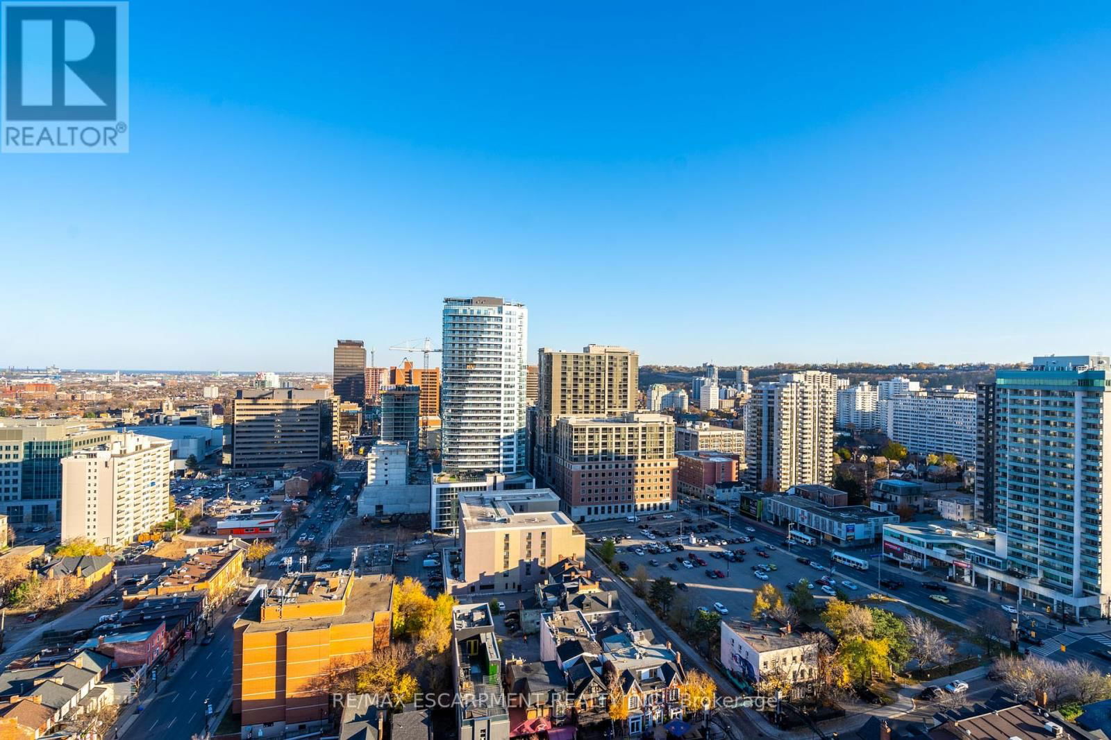 2014 - 15 QUEEN STREET SOUTH Image 14