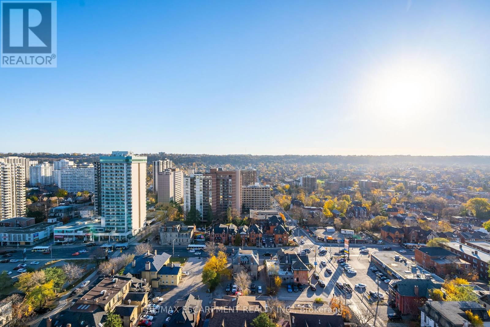 2014 - 15 QUEEN STREET SOUTH Image 15