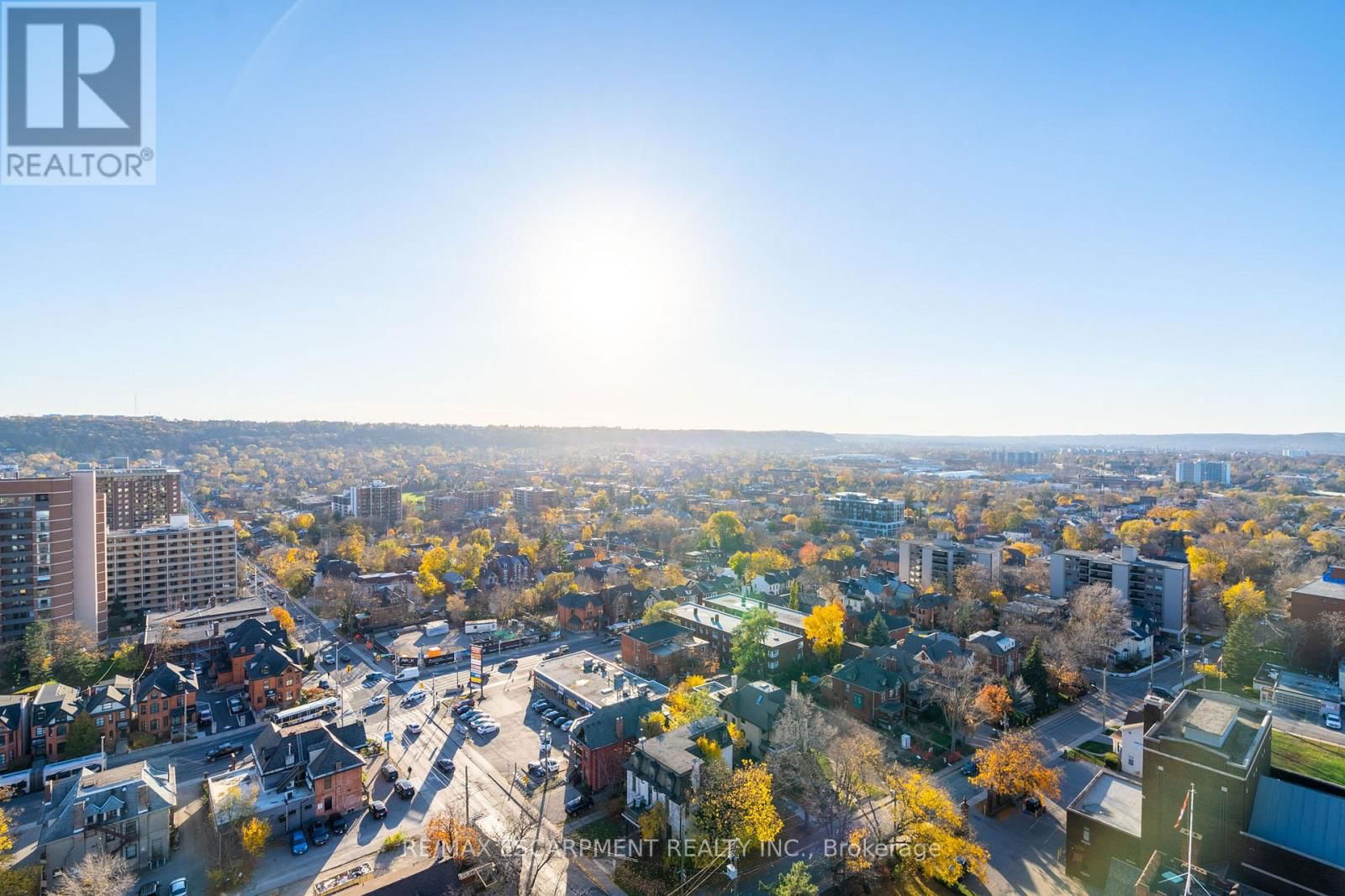 2014 - 15 QUEEN STREET SOUTH Image 16