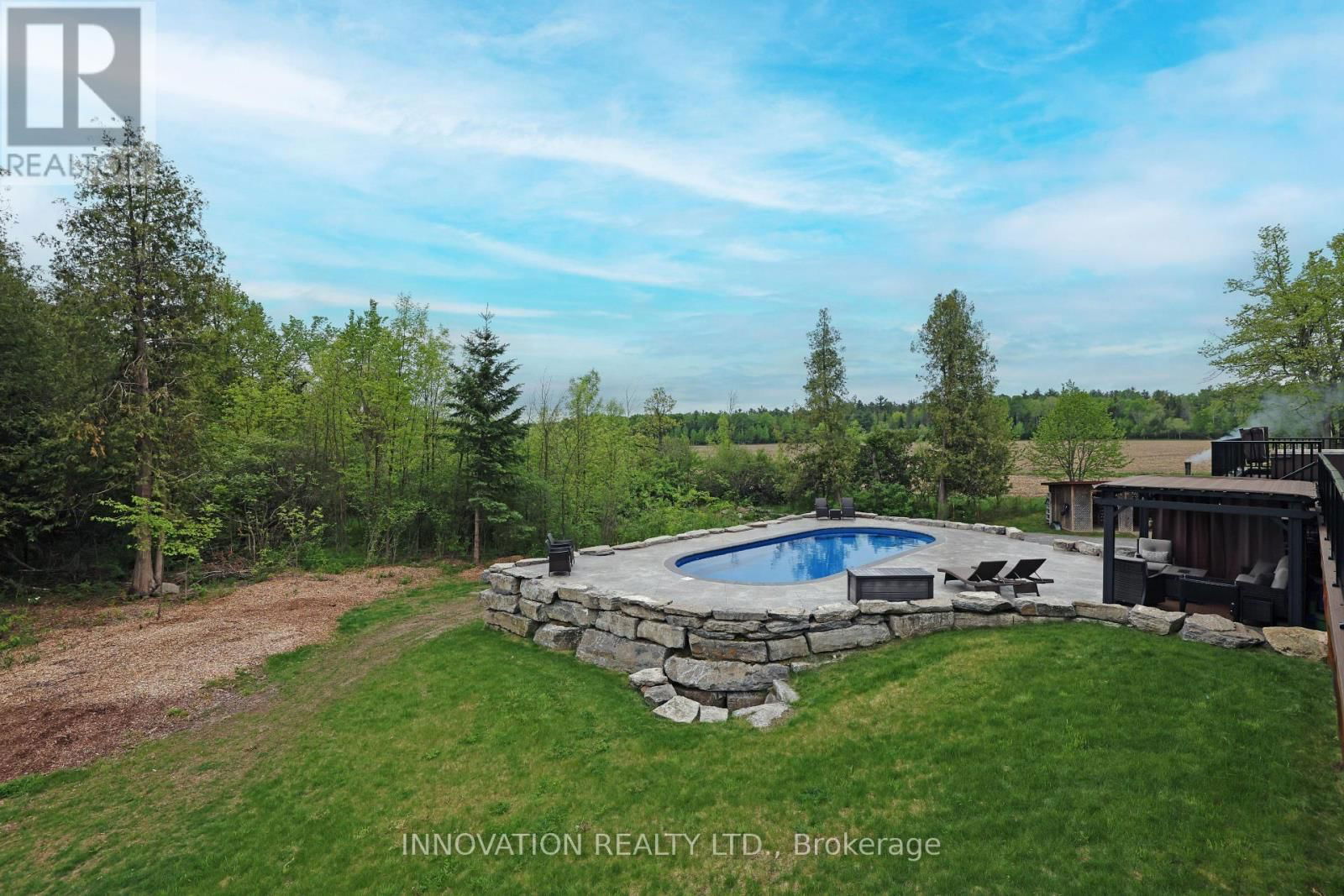 255 MACLARENS SIDEROAD Image 43