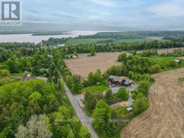 255 MACLARENS SIDEROAD Image 47
