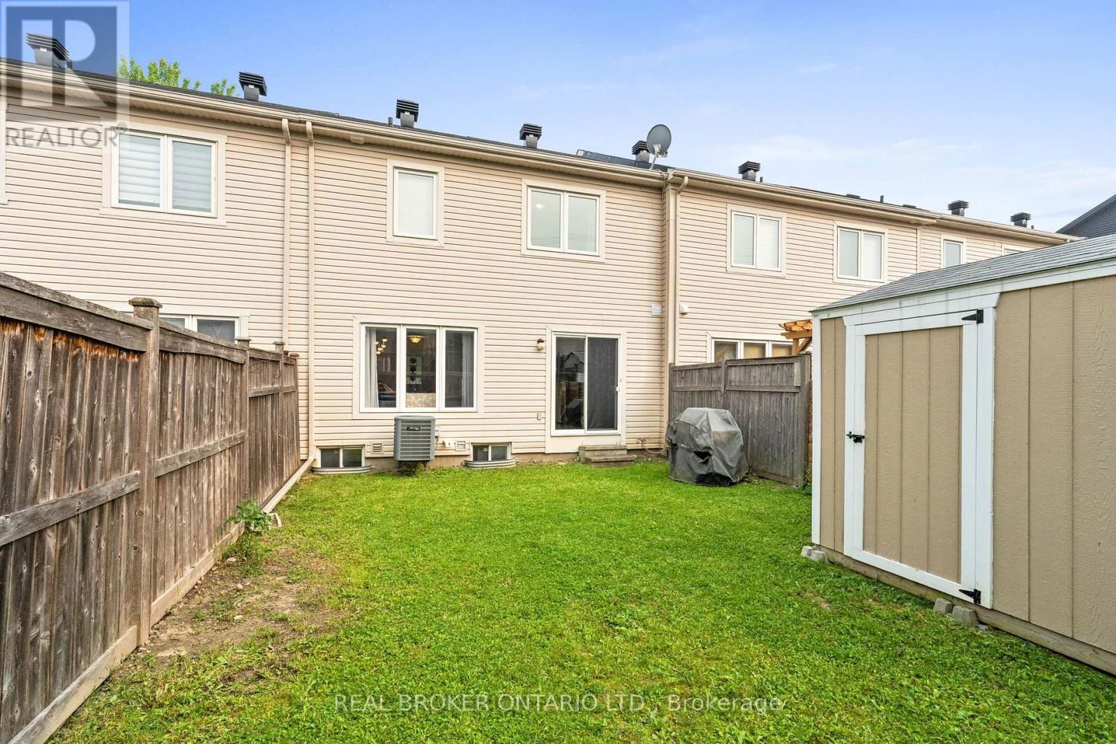 427 VENDEVALE AVENUE Image 30