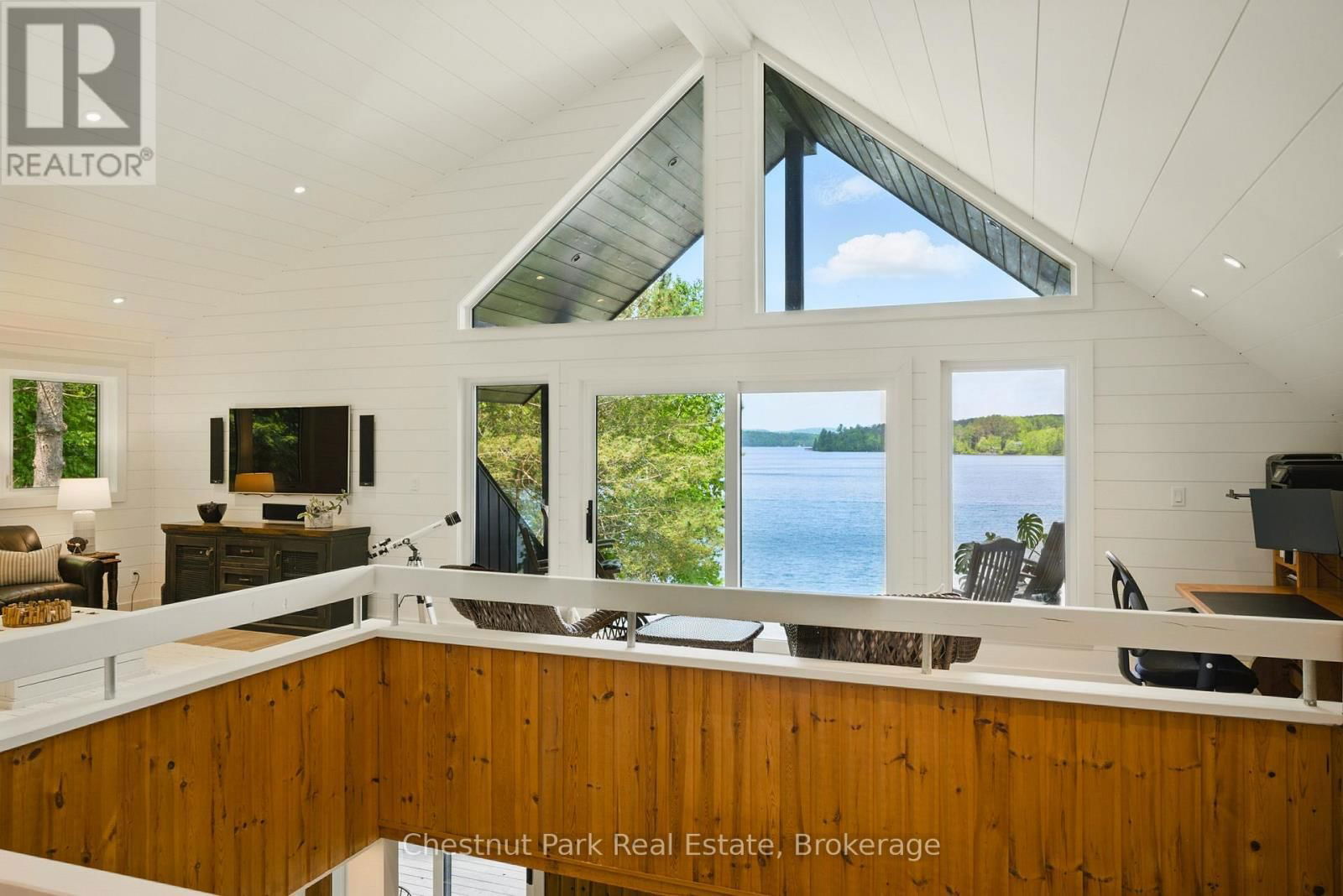 1167 WOLF BAY ROAD Image 30